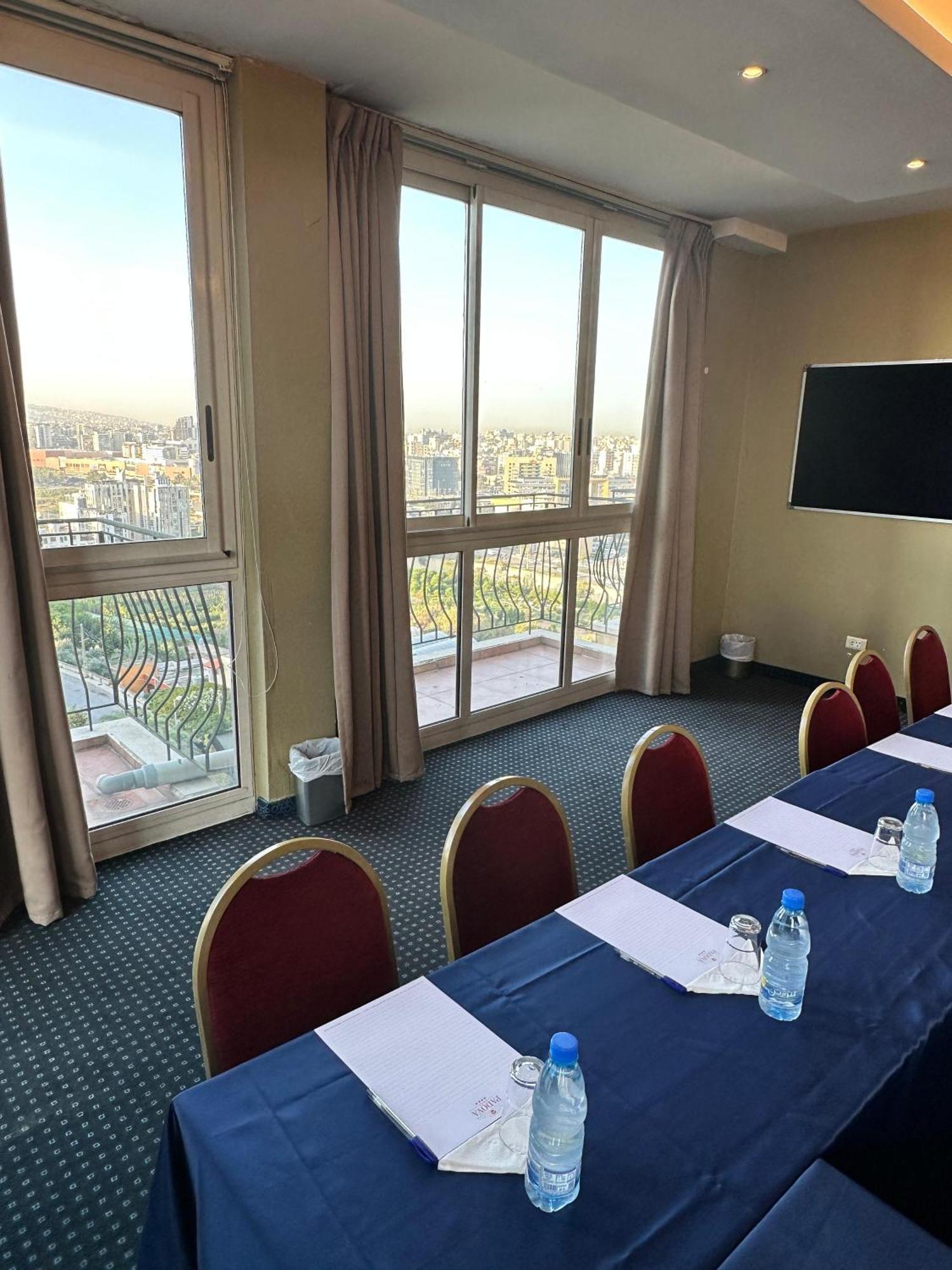 Padova Hotel Beirut Exterior photo